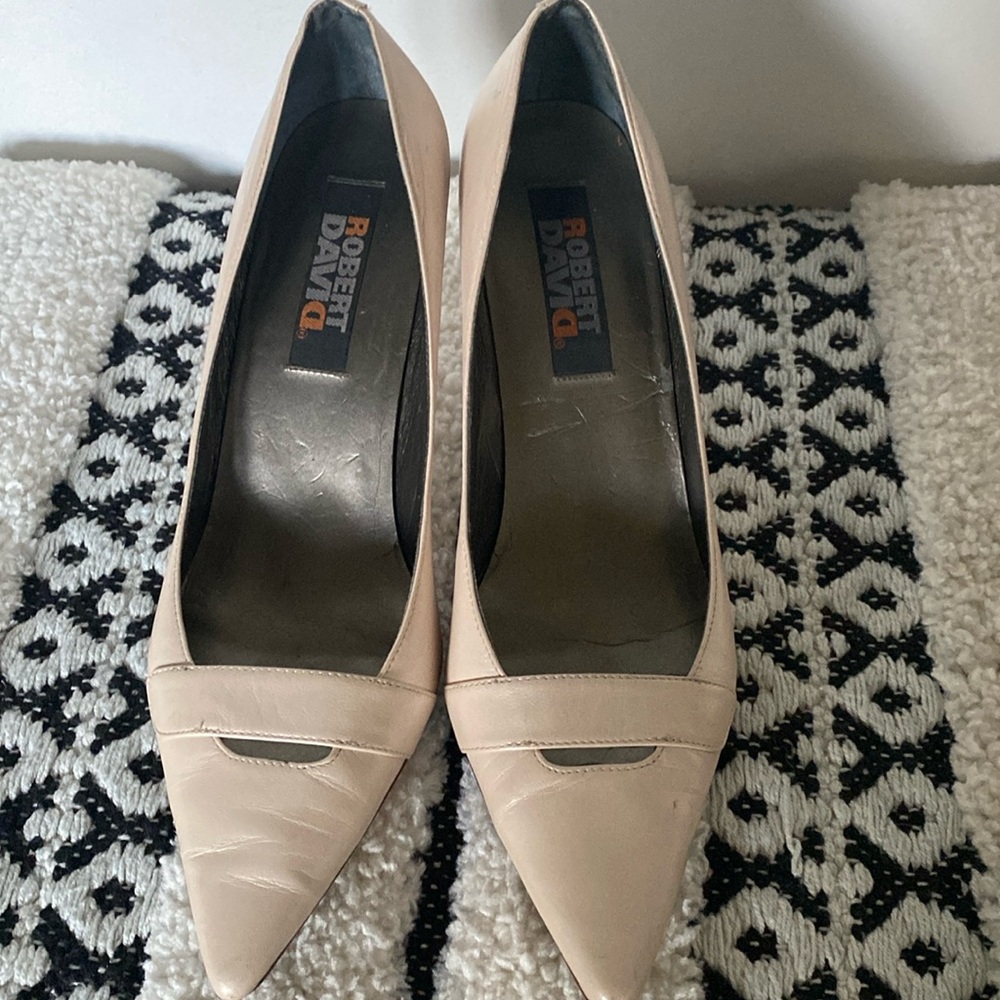 Pearl Heels